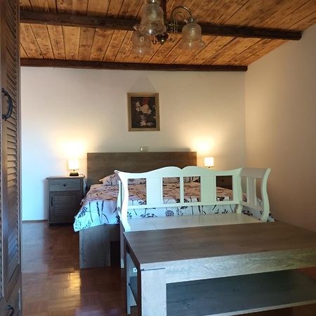 Apartma Brina 3 Sežana Buitenkant foto